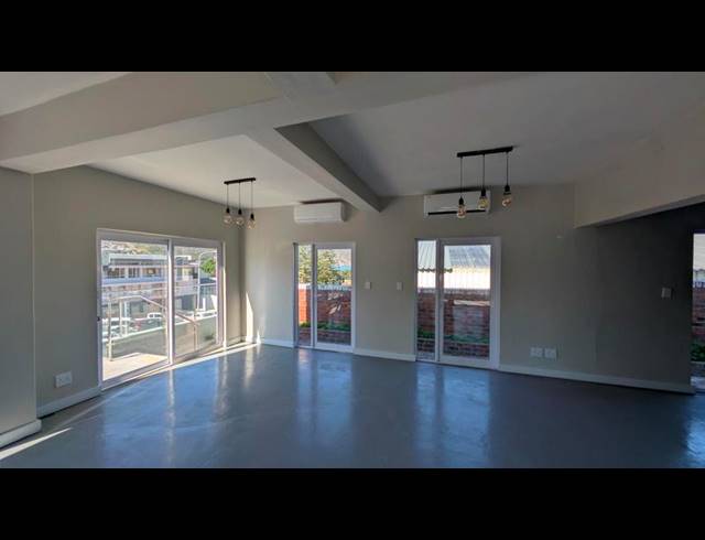 BUSINESS PROPERTY TO RENT IN BEACH ESTATE